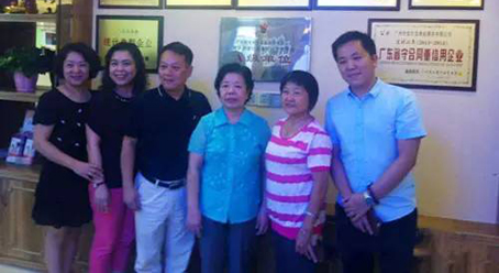 市家協組織專家對宜爾寶家政服務機構資質等級進行評定工作